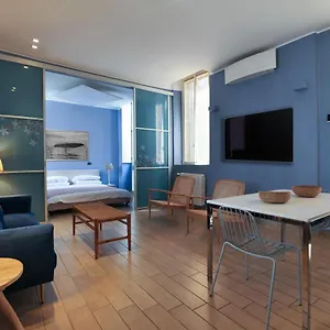  Apartment Charming 5 Vie Apt. Center Italy